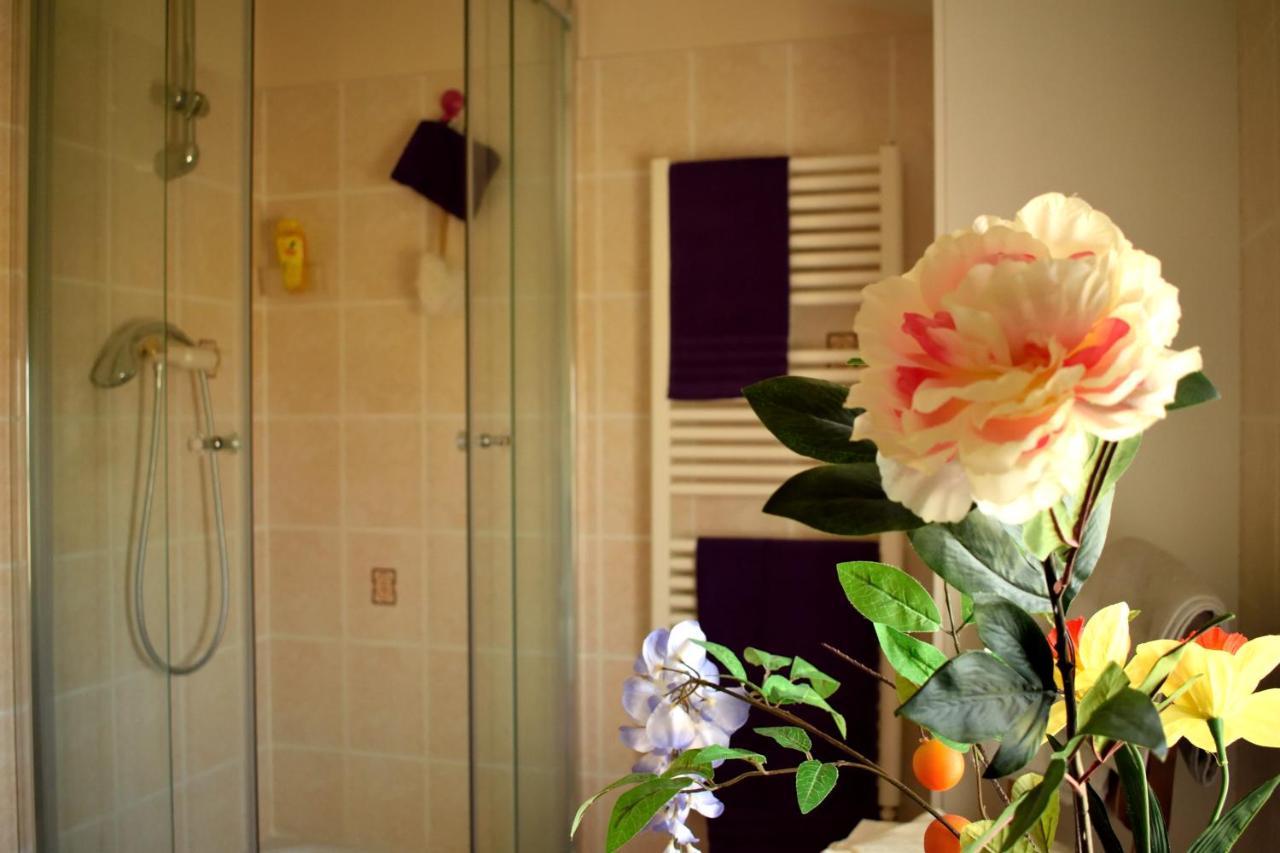 Bed and Breakfast La Cascadeta à Marignac-Lasclares Extérieur photo